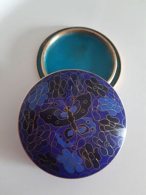 Cloisonne Enamel Butterfly Round Keepsake Box in Deep Blue